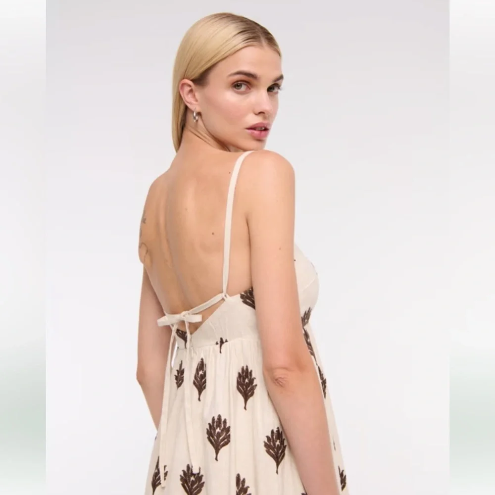 Abercrombie Tie-Back Babydoll Maxi Dress Embroidered Floral Large New w Tags